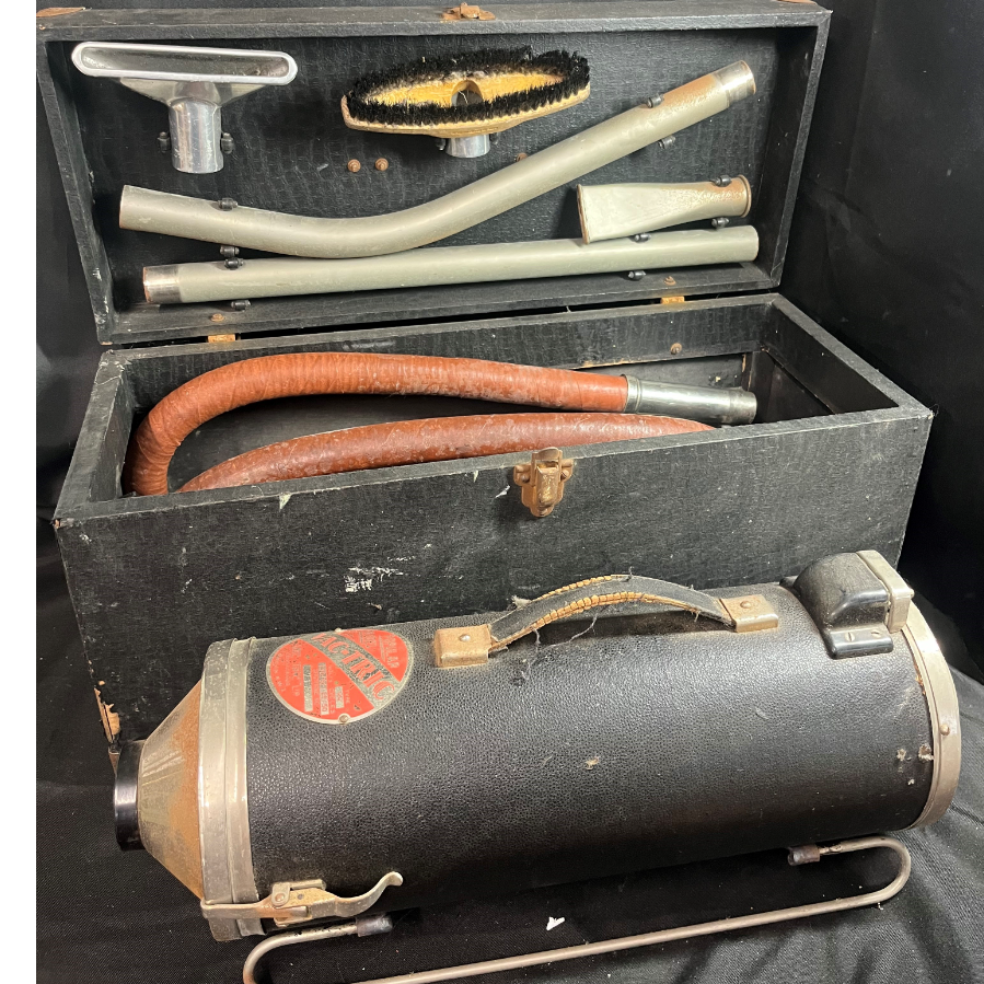 Antique Vac-Tric Vacuum Cleaner - VIN1039P