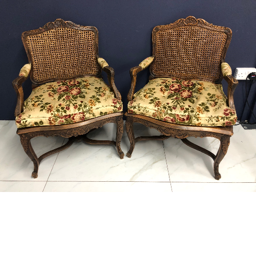 Chairs - VIN765Q £125 Each