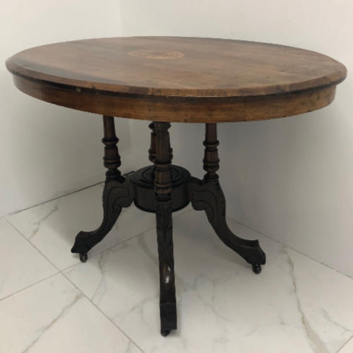 Antique Victorian oval central table - VIN831D